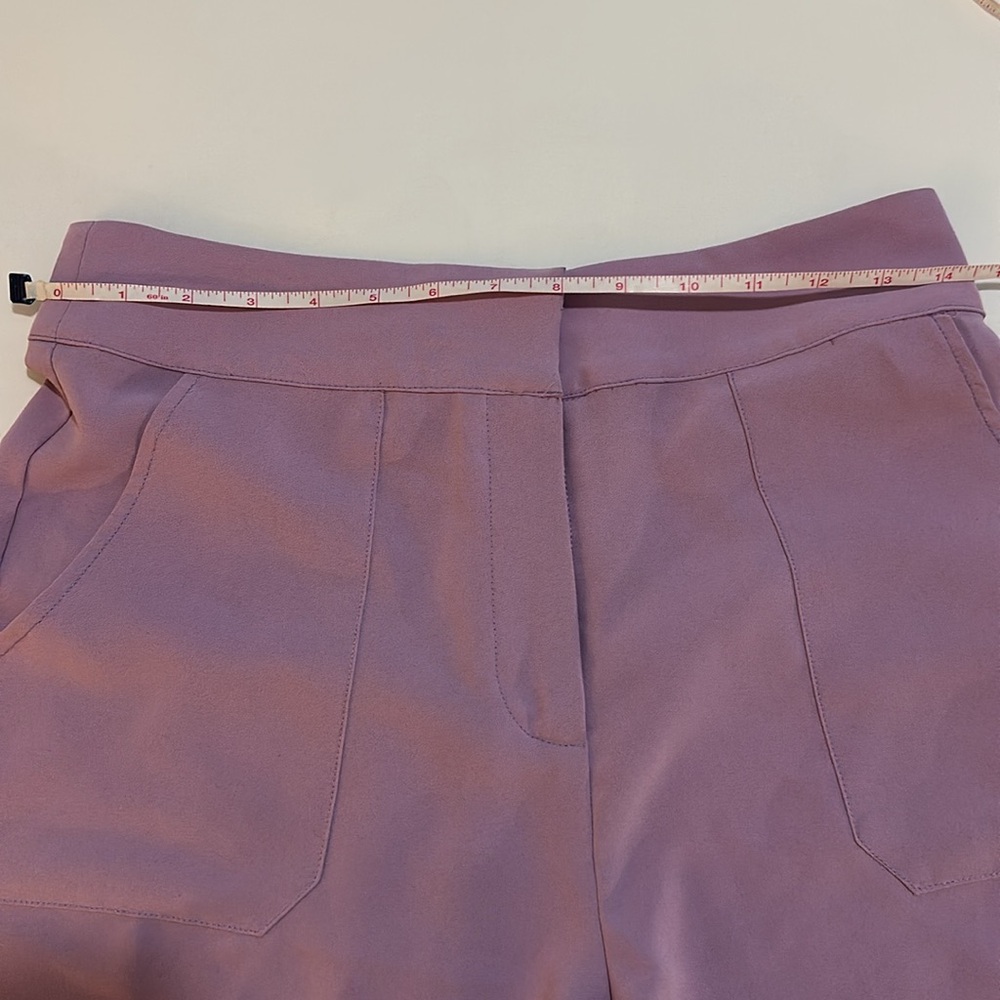 NWOT TCEC Boutique Purple Flowy Shorts in Lilac Size M - Picture 2 of 7